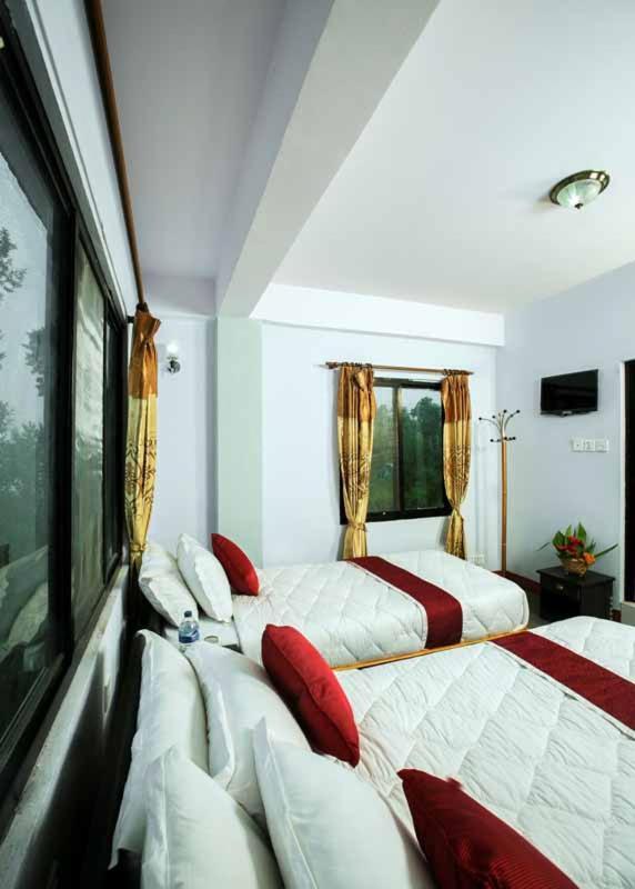 Sojourn Himalaya Resort Dhulikhel Exterior photo