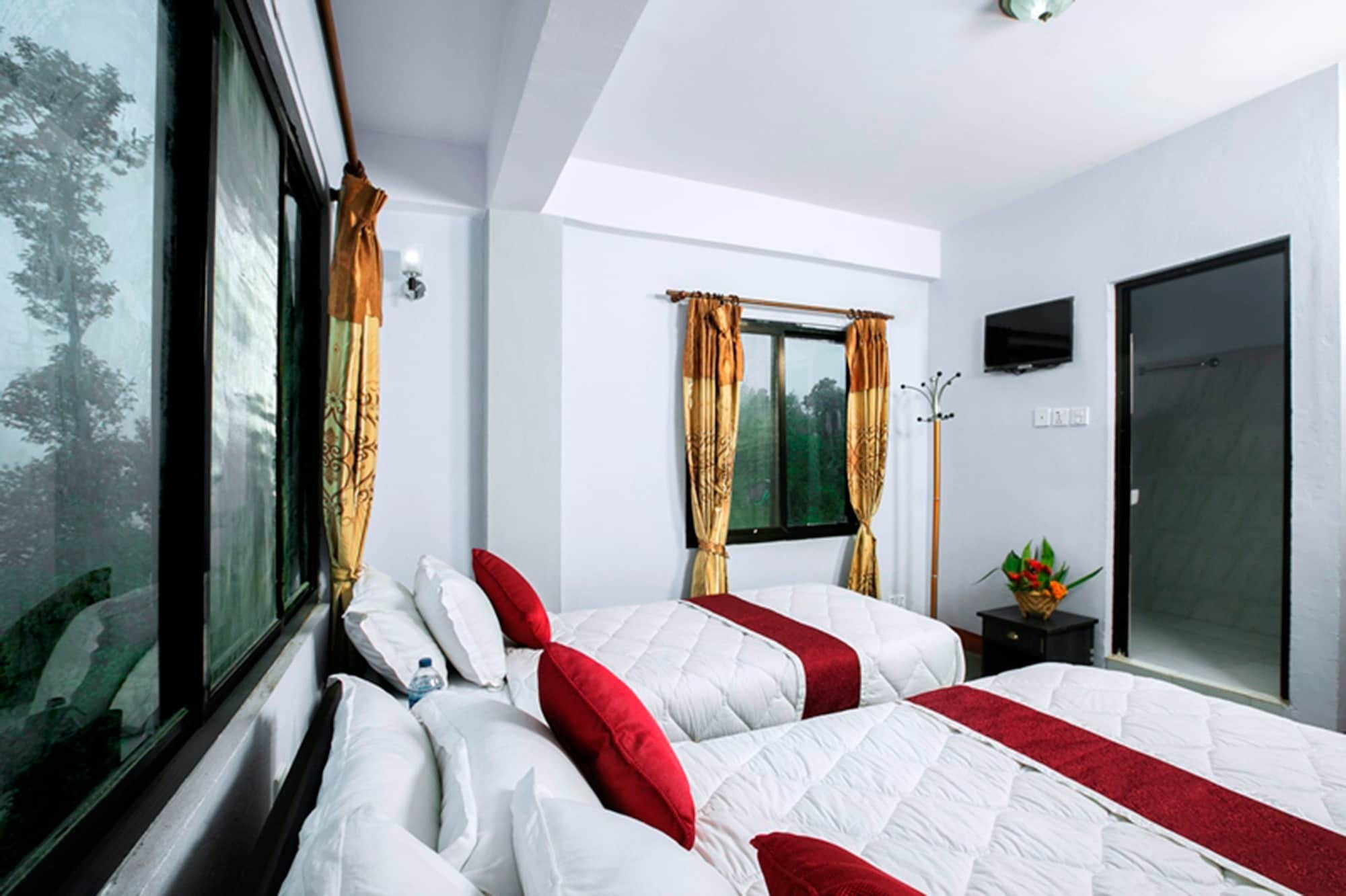 Sojourn Himalaya Resort Dhulikhel Exterior photo